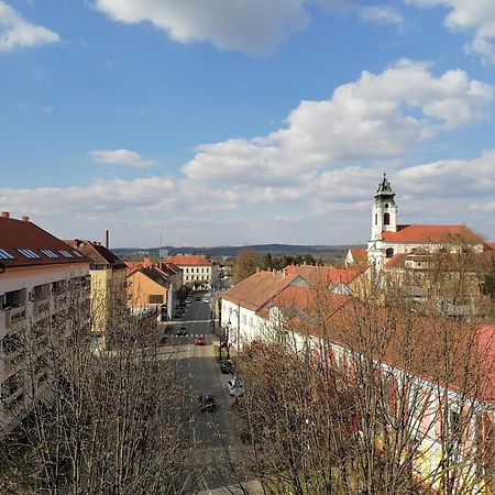 Shine Apartman Szentgotthárd Exterior foto